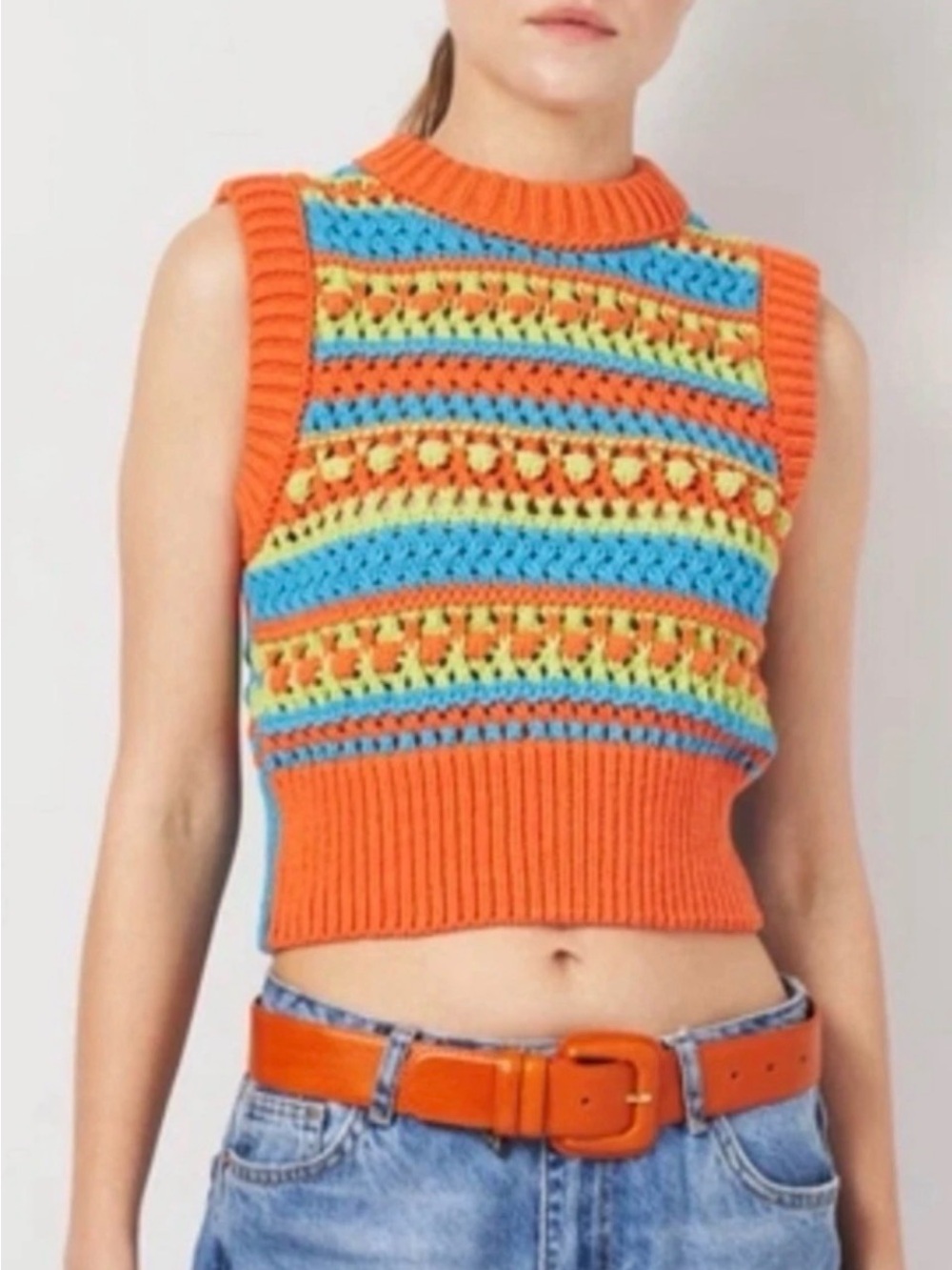 EUC-Zara Thick Crochet Crop sleeveless top
Wore once